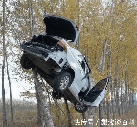 |幽默笑话:小时候和妈妈一起去小卖部,妈妈忘记带钱了……