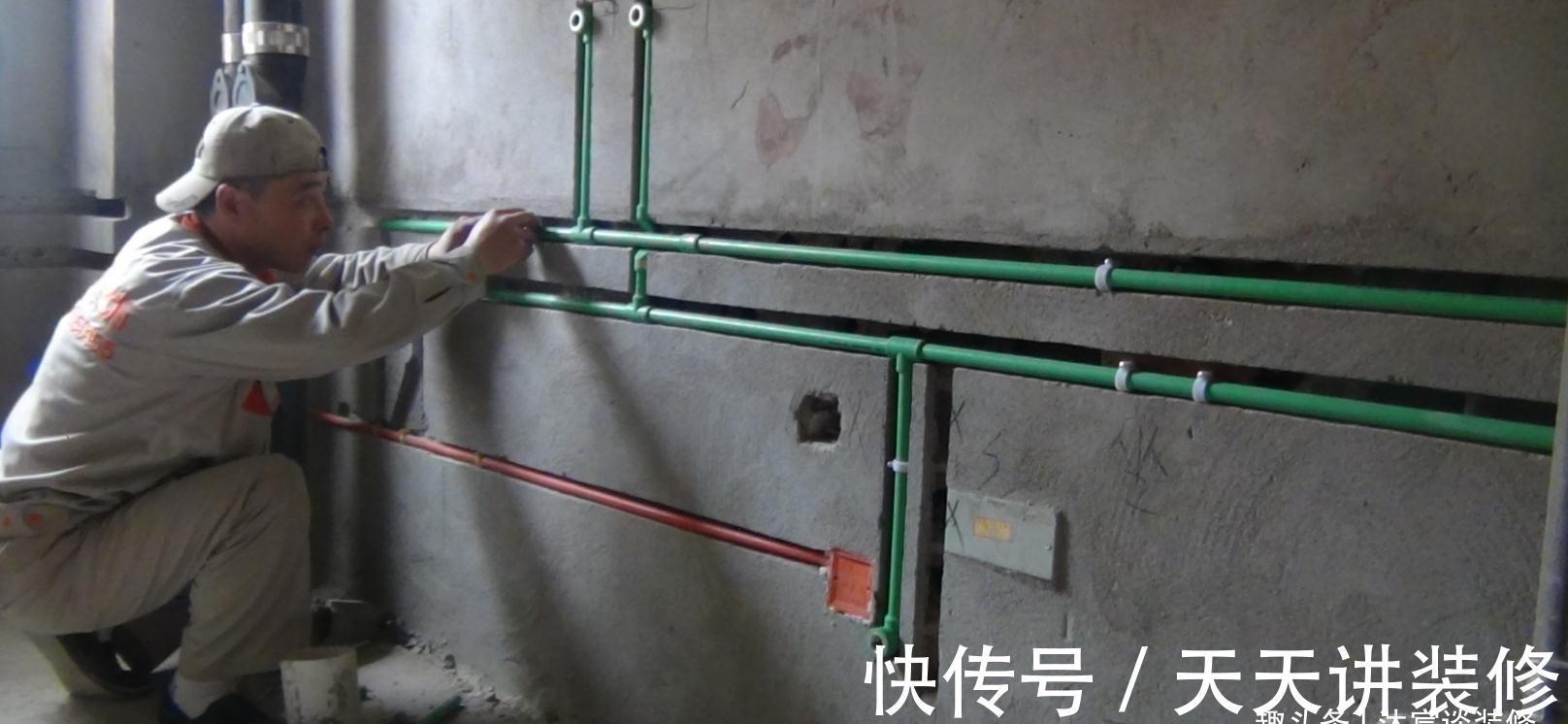 家居|没钱装修，直接住进毛坯房里，这对夫妻的“原始生活”却意外走红