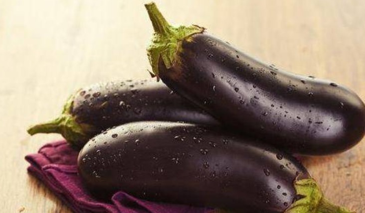 燃脂|对身体很好的3种蔬菜,每天换着吃,排毒燃脂,水嫩肌肤