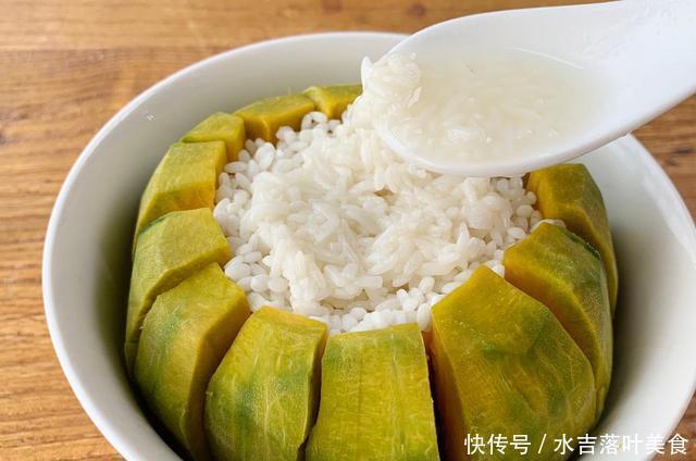 冬天|冬天,南瓜和它是绝配,一泡一蒸香甜软糯,我家女儿点名吃