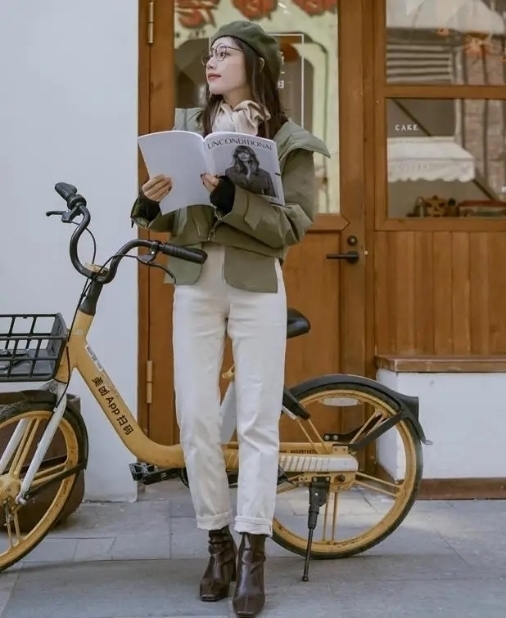 羽绒服|今年冬季,羽绒服流行穿“短”不穿长,学会这样搭配,真显高