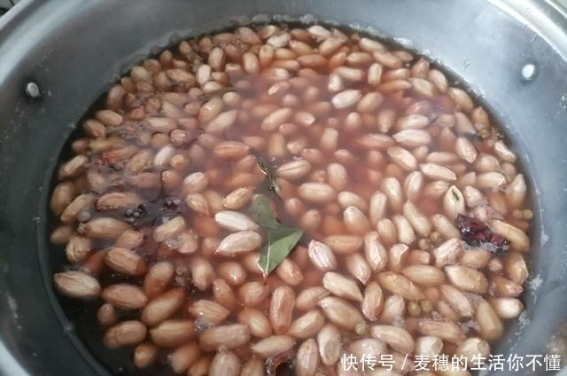 五香花生米|花生米别再油炸了,试试五香花生米,香酥可口不油腻,可当小零食!