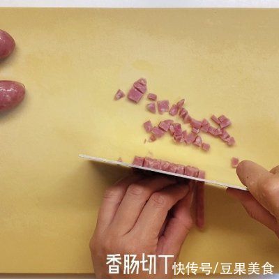 小葱|原来香肠土豆丝饼才是真正的米饭杀手