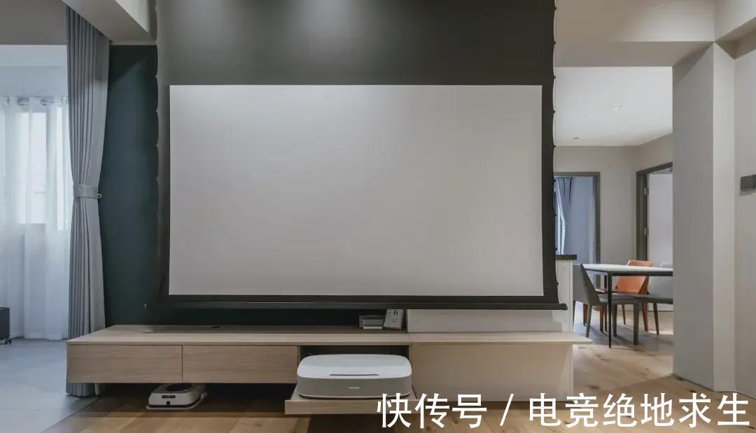 收纳|80㎡现代简约小两居，复古绿+胡桃木格调满满，独立衣帽间超实用