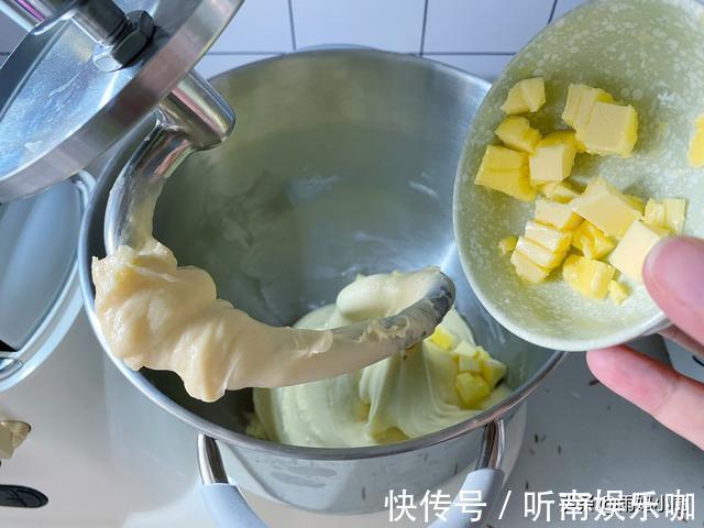 面团|暑假，给孩子做早餐就用它，吃法多样又方便，组织拉丝又细腻