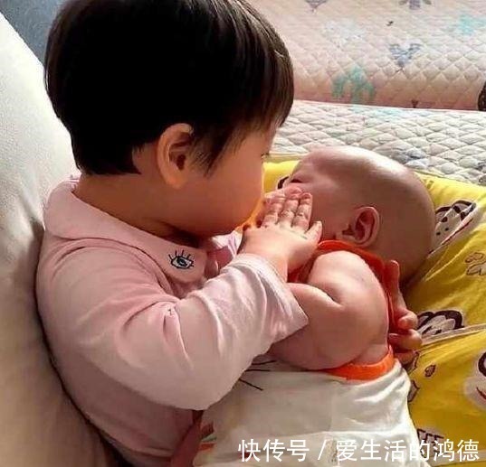 产后抑郁|“租房住,还生二胎,疯了吧!”被嘲宝妈回应:吃你家米了?