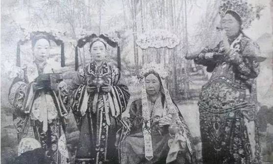 珍珠|慈禧的葬礼,看傻了