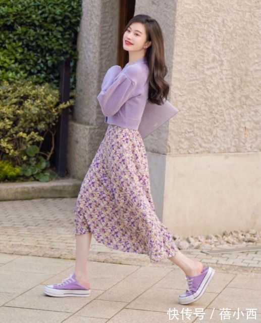 简约风|真正见过世面的女人,穿衣要“化繁为简”,简约高级美过同龄人