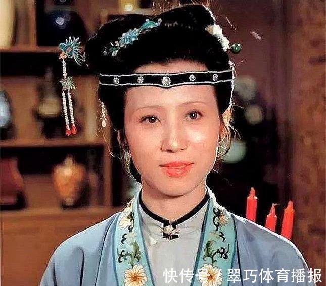 李纨!红楼梦:贾府被抄家后,薛宝钗去哪儿了?书中早有暗示