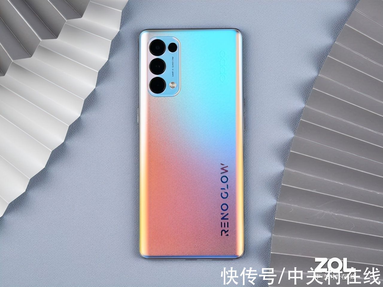 x70|用Reno7的“管”窥OPPO的“豹”：从用户出发，做好每一条产品线