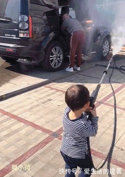 |搞笑GIF趣图:不就是跳上去么,你们都看好了,绝技只表演一次