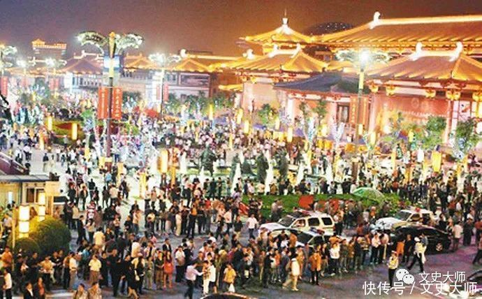 中年|大唐不夜城:为什么全世界都崇拜“唐人”,在这里我找到了答案