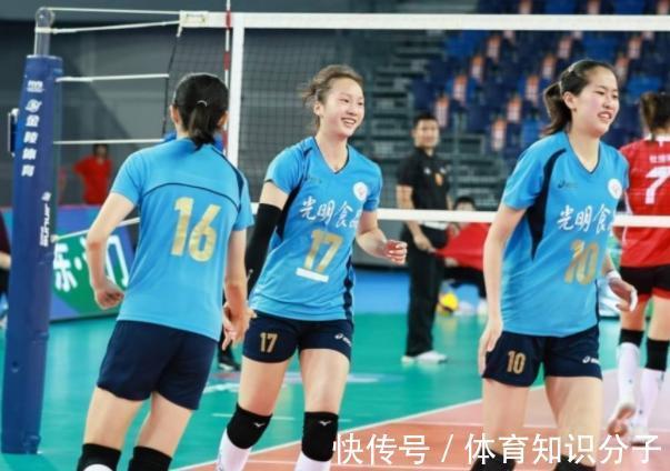 王音迪|上海女排8人参训,张钰倩等3人恐是陪练,仲慧等2人难获蔡斌青睐