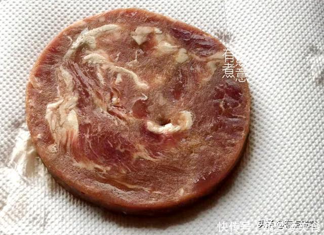 买牛排时,只要包装上有这“3个字”,不管啥牌子,都是合成牛排