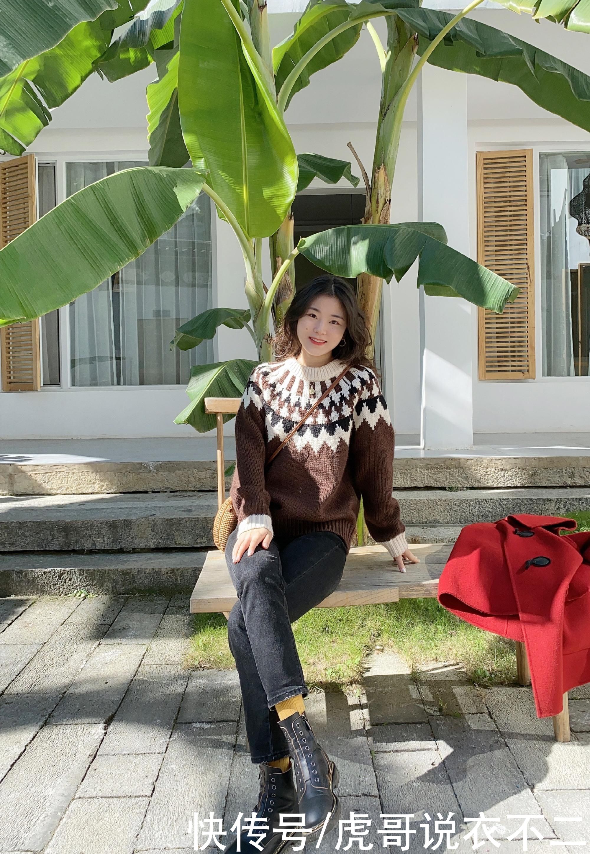 别总穿烂大街的羽绒服，文艺范和小香风才是真优雅，满满的高级感