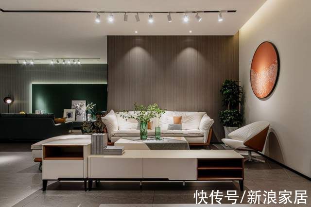 星夜|现代布艺沙发品牌帝标，给你解锁舒适的宅家生活