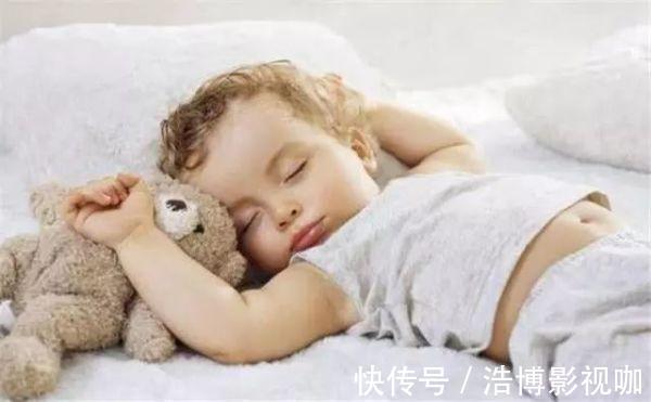 午睡时间|姥姥带娃身高猛长，宝妈带娃却发育停滞，医生直言午睡惹的祸 !