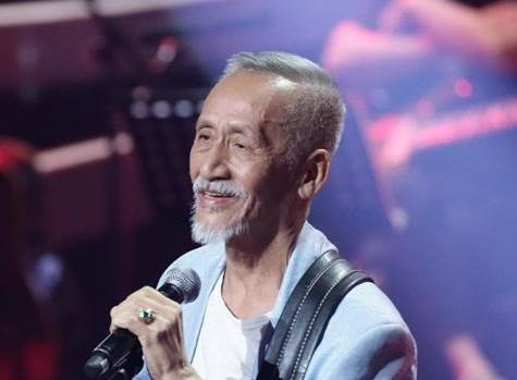 他74岁参加“中国好声音”,四位导师全不转身,庾澄庆:我们不配