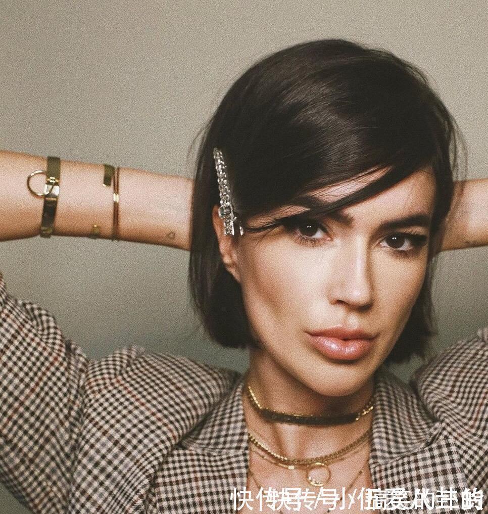 时尚|好看不用打理的短发有哪些?一刀切的齐下巴短发不错,简单又时髦