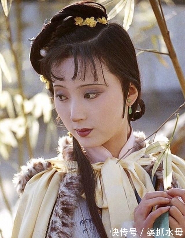 潇湘馆!林黛玉的心机有多深?潇湘馆发放月钱,无意间揭露黛玉的真正实力