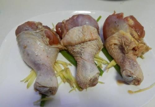 鲜嫩|夏天最爱这个菜,蒸一蒸,远离油烟,鲜嫩好吃,孩子怎么吃都不腻