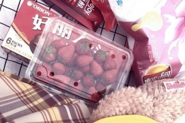 超“卡哇伊”的可爱句子：告诉你一个秘密你吃不到的葡萄我吃过特别甜