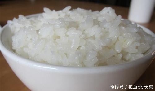 香蕉|肠道“推粪机”,香蕉不在列,推荐两种改善便秘的食物