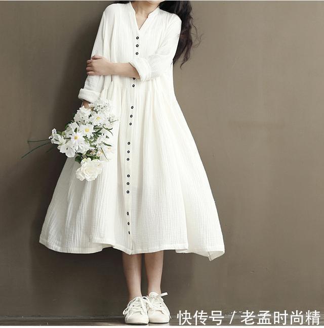 小清新 小清新连衣裙穿出清雅气质,就爱这纯净般的美感