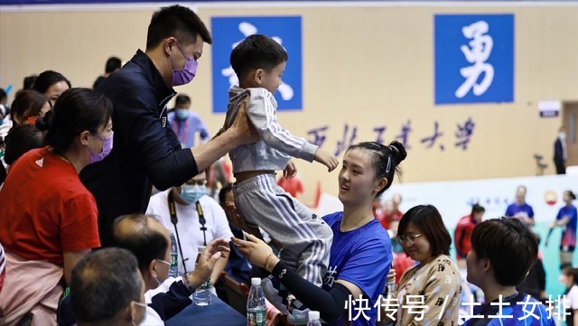 国家队|大赢家!江苏女排7人参加训练营,还有2位前国手加入教练团队