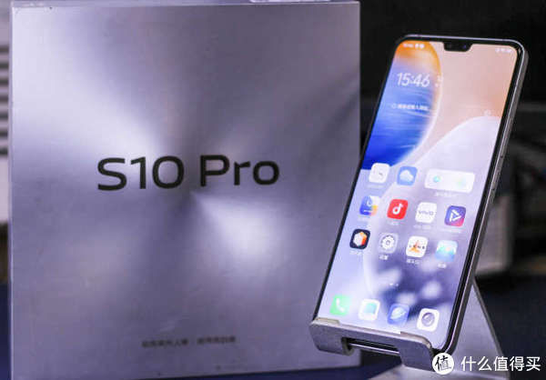 机身|vivo S10 Pro 丝绒白版本开箱与体验