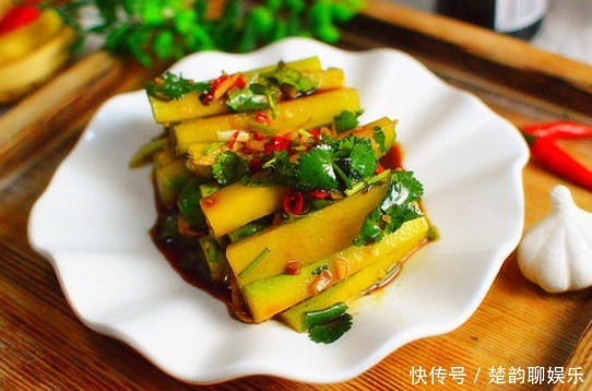 脆爽又入味|腌黄瓜,加盐后别直接加调料!多做1步,脆爽入味,1小时就腌好