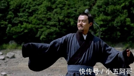 秃驴@苏轼进寺庙大喊一声“秃驴何在”,小和尚回的4个字,成千古绝对