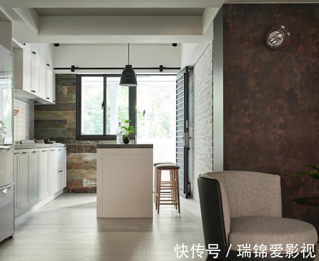 过道|35岁姑娘家中的精致场面：110㎡一个人住，全屋温馨又高级