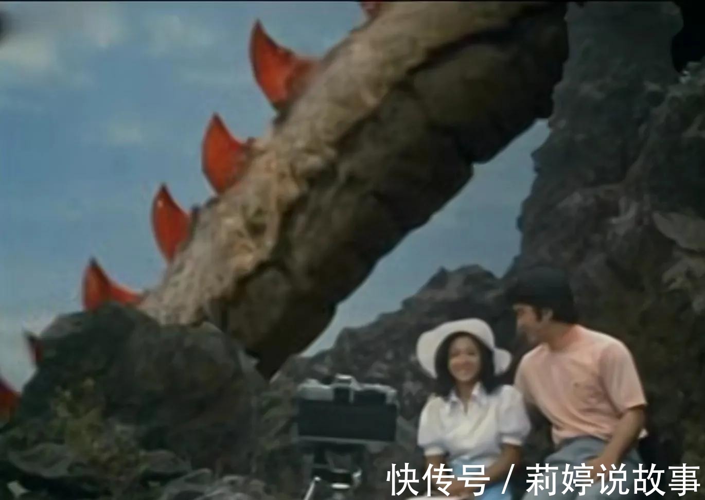 猎人|泰罗奥特曼回忆录：猎人道歉，人类的错误就是用枪射杀无辜的动物