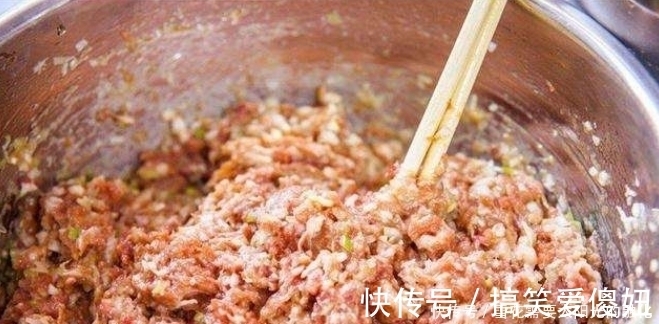 猪肉大葱馅,直接包就错了!多做这一步,鲜嫩多汁更入味,真香!