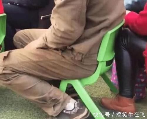 家长会|宝爸穿着脏兮兮工作服出席家长会，被偷拍上传网络，引网友热议