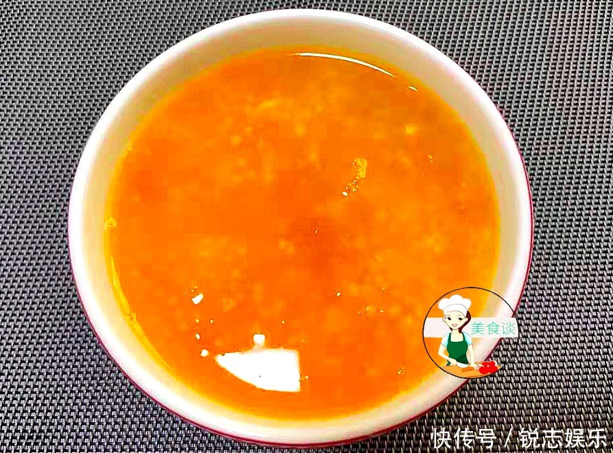 冷天多喝粥，小米搭配此一起煮，软糯清甜还养胃，大人孩子都爱喝