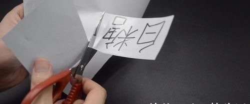 透明胶带放水里泡一泡，真是厉害，解决了很多家庭一大烦恼，实用