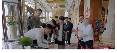 德云斗笑社|《德云斗笑社》第二季，郭德綱帶著徒弟搞副業？