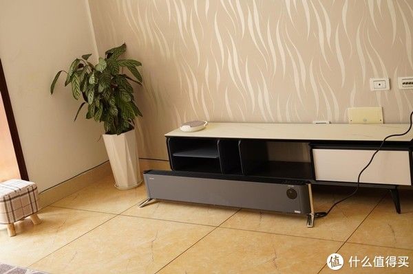 取暖器|好物推荐 篇二百五十三:寒冬备战开启 飞利浦踢脚线取暖器这几大实用点不得不看