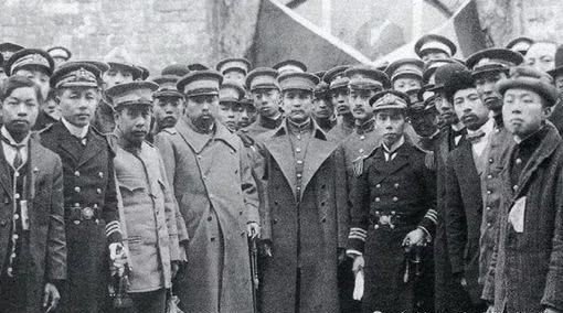 清政府|清政府的两项决定,成为辛亥革命爆发原因,断送最后“生机”