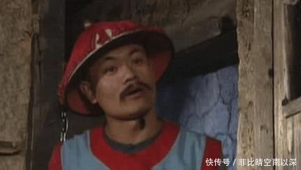 重金|宰相冤枉入狱, 重金求狱卒想办法, 狱卒送他五字, 竟救了他一命！