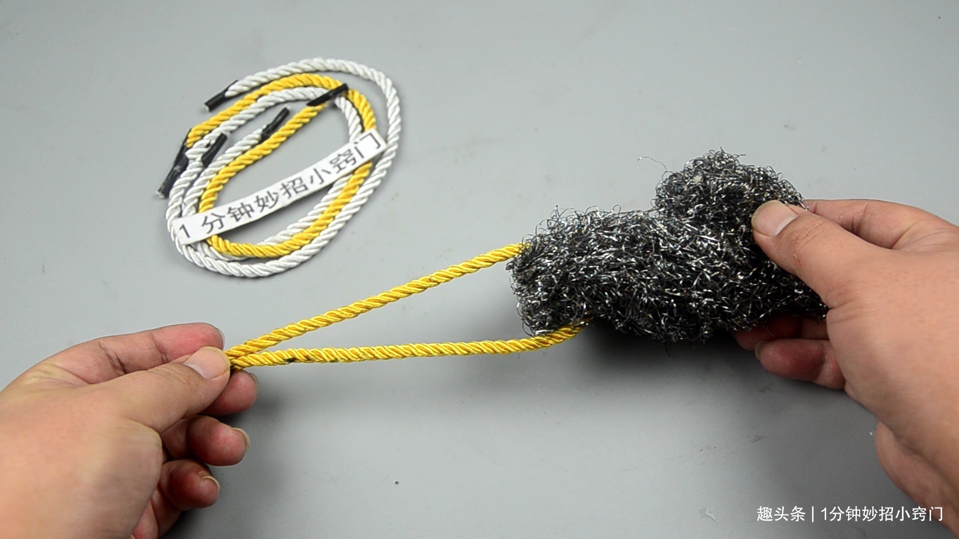 卫生间里放一根手提绳，真太聪明了，一年节省几百元，看完好好学