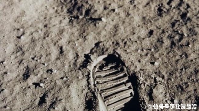 探月 年近九旬美国宇航员，谈及当年登月细节直言害怕，而且月球很脏