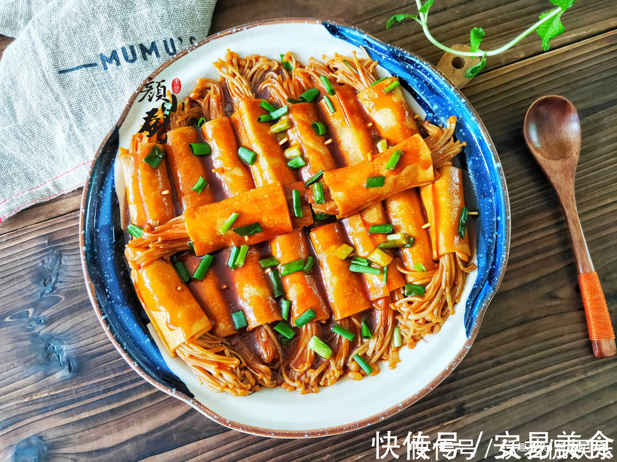 甜面酱|豆皮别再拌着吃，换种新做法营养又解馋，大人小孩都爱吃，太香了