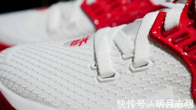 前后掌|600块前后掌双气垫!Nike再次诠释团队款比签名鞋好