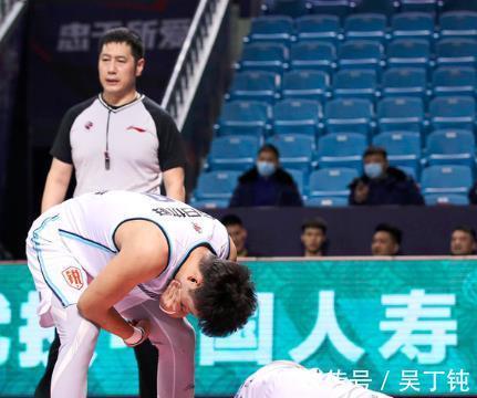 狠话|一回合放倒2个全场伤3个,易建联也下水?昔日李春江狠话犹在回荡