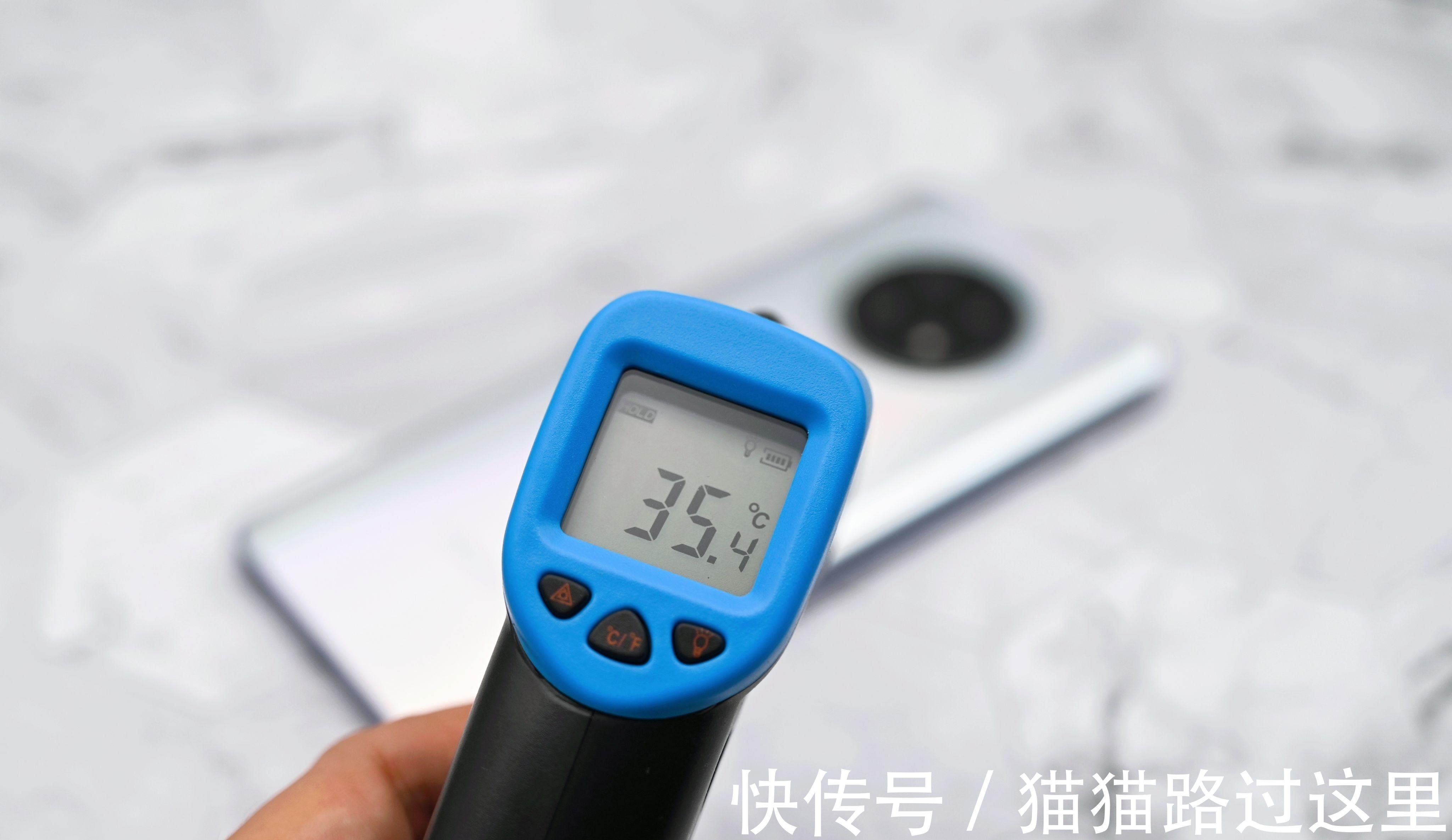 评测|荣耀X20首发评测，6.6卢超级快充加持，超高屏占比让旗舰机汗颜