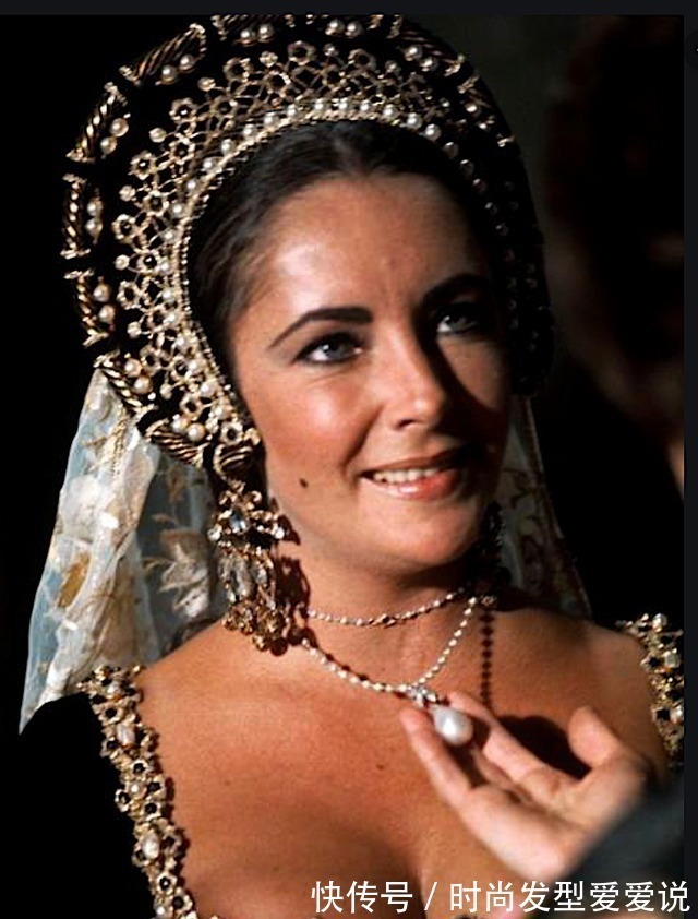 理查德!自带服装拍戏不算什么,泰勒拍电影自备珠宝,给剧组省了好多经费!