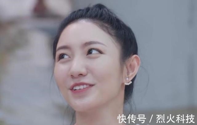 機(jī)智的戀愛:首對(duì)CP誕生,男5女4互有好感,女生直球“我喜歡”